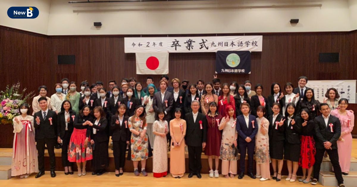 Lễ tốt nghiệp của trường Nhật ngư Kyushu