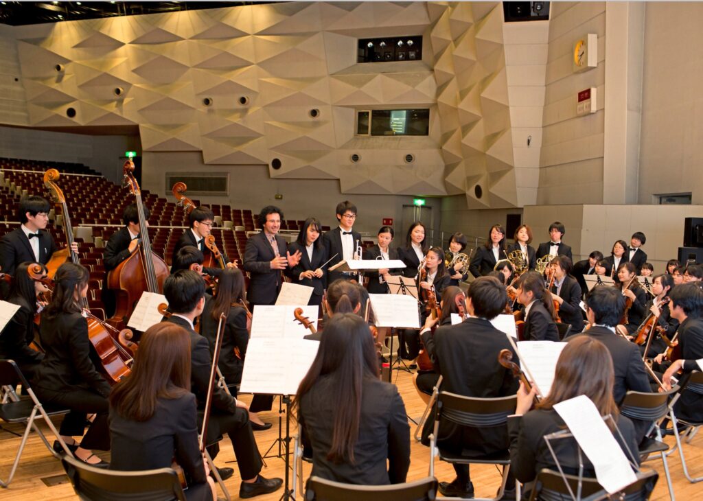 Hoạt động ngoại kháo trường đại học Osaka